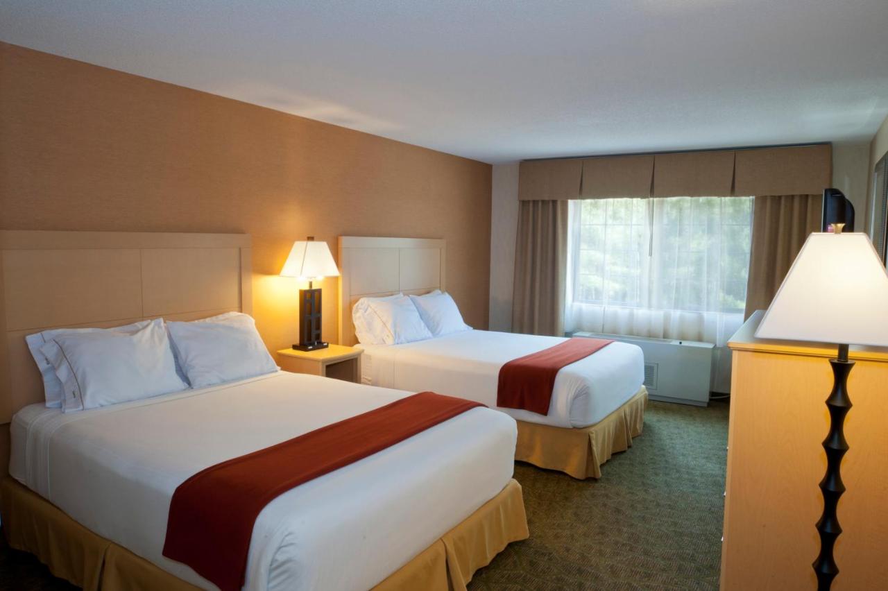 Holiday Inn Express Hotel & Suites North Conway 7