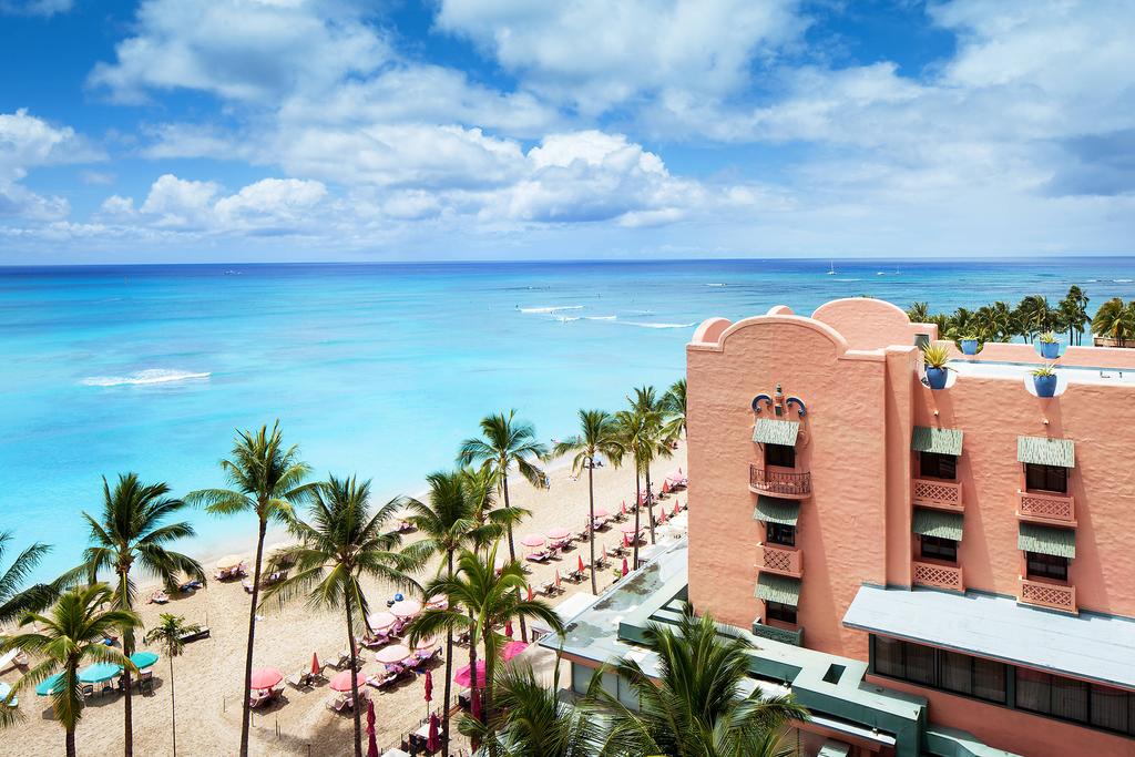 The Royal Hawaiian, a Luxury Collection Resort 3