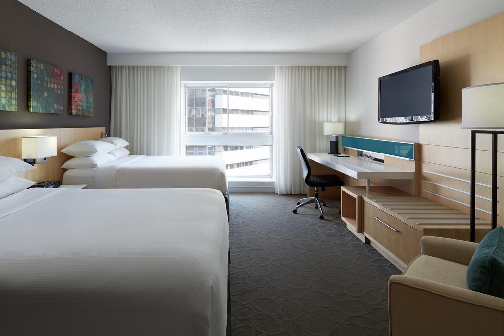 Delta Hotels by Marriott Montreal, Montreal 11