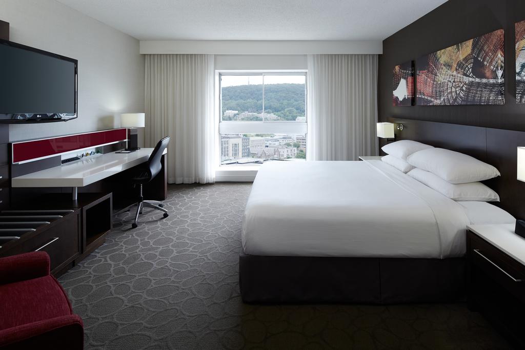 Delta Hotels by Marriott Montreal, Montreal 6