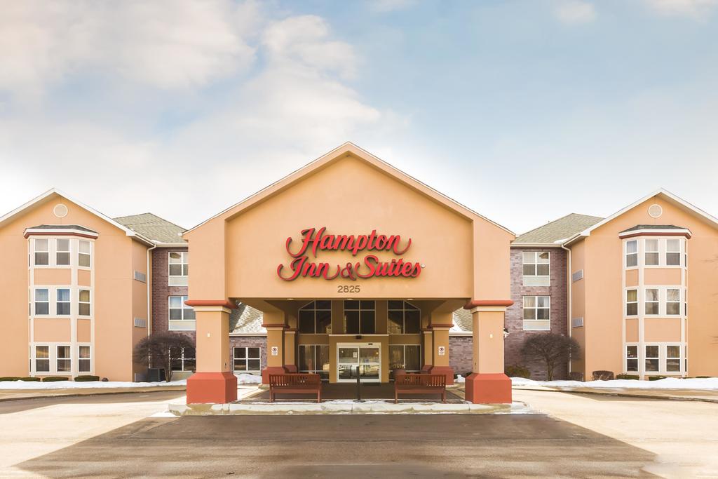 Hampton Inn & Suites Chicago/Hoffman Estates 1
