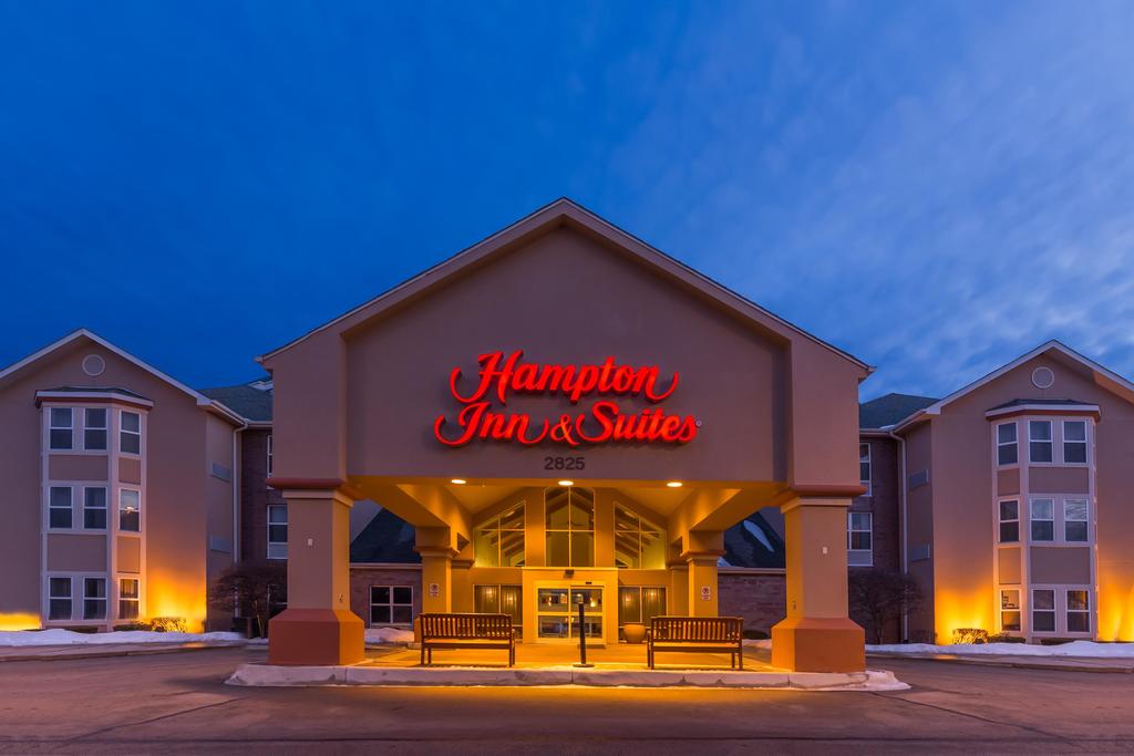 Hampton Inn & Suites Chicago/Hoffman Estates 10