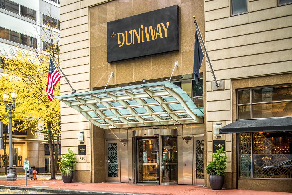 The Duniway Portland, A Hilton Hotel 1