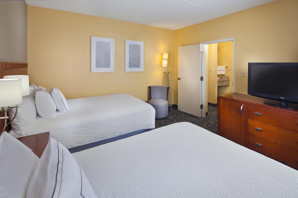 Courtyard by Marriott Miami Airport West/Doral 6