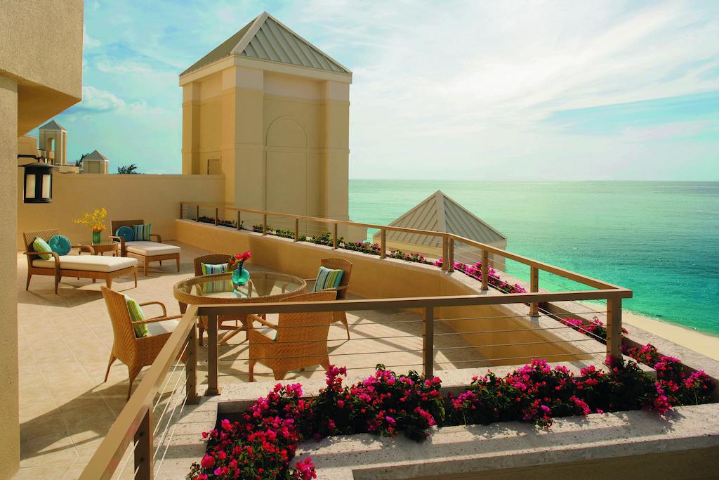 The Ritz Carlton Grand Cayman 4