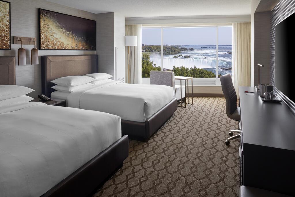 Marriot Niagara Falls Fallsview Hotel & Spa 13