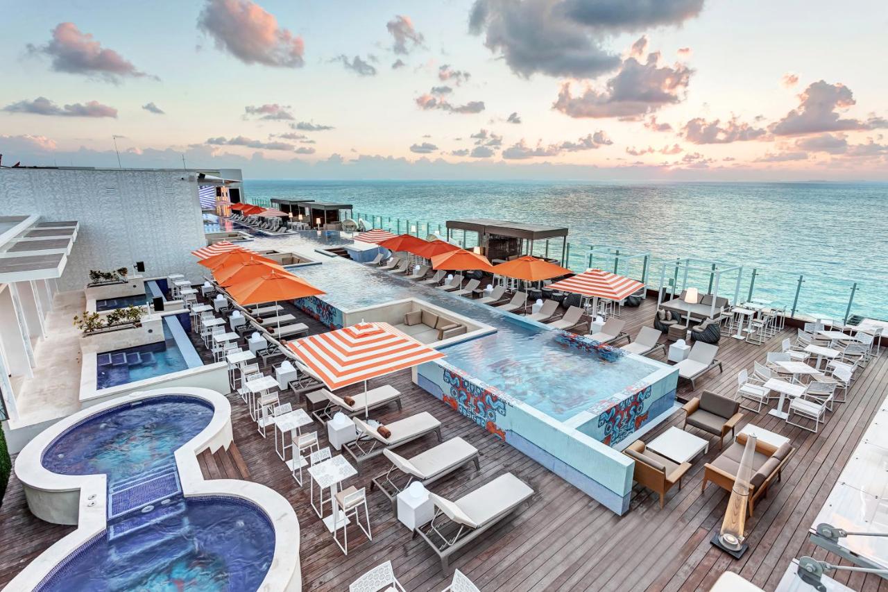 Royalton CHIC Cancun, An Autograph Collection All-Inclusive Resort - Adults Only 3