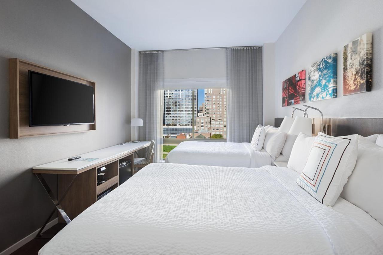 Fairfield Inn & Suites New York Manhattan/Central Park 7