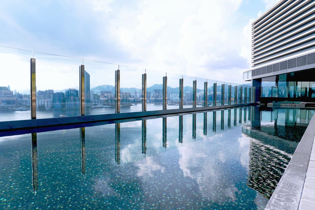 Hotel VIC on the Harbour, Hong Kong 6
