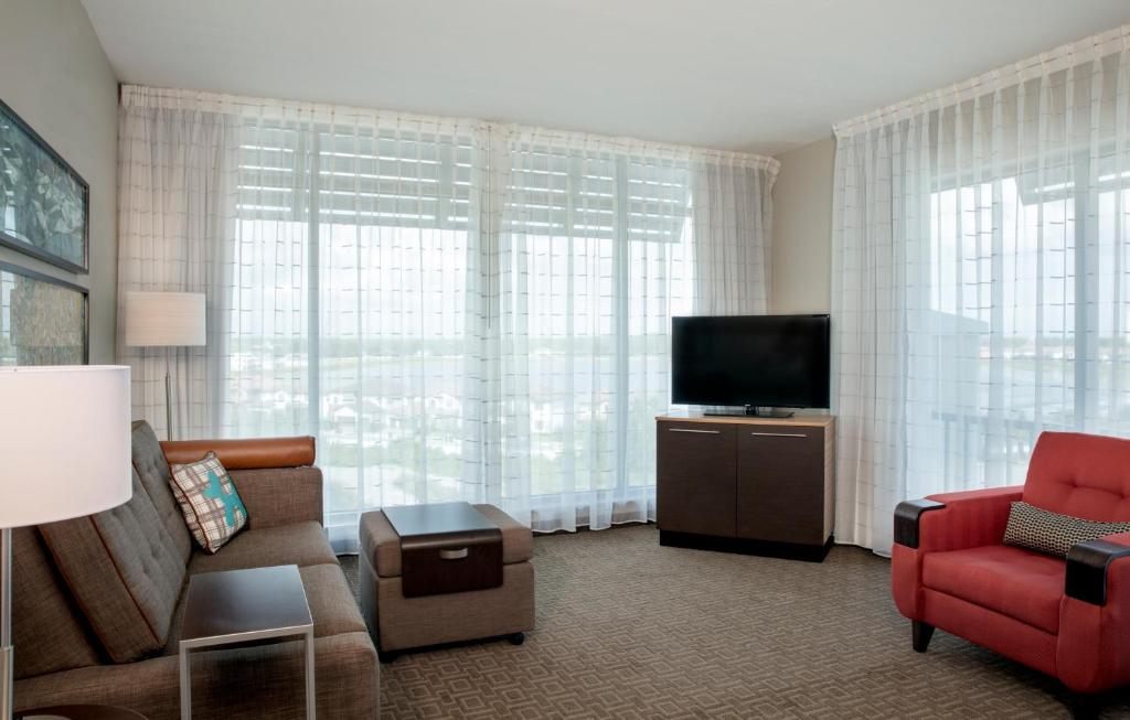 TownePlace Suites by Marriott Orlando Theme Parks/Lake Buena Vista 8