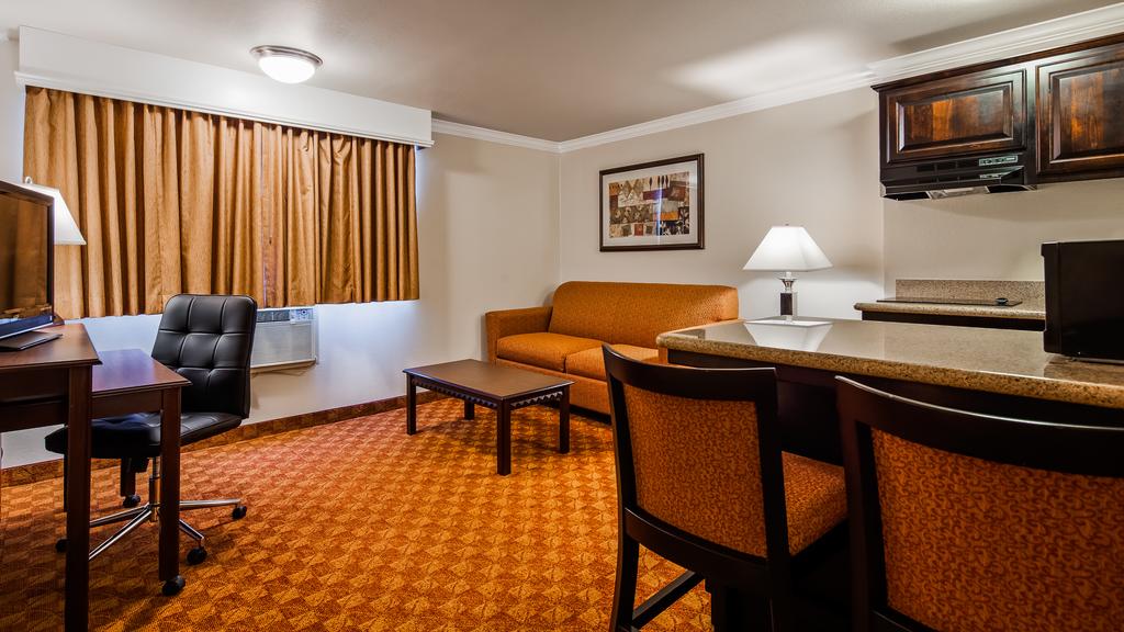 SureStay Plus Hotel by Best Western Lompoc 7