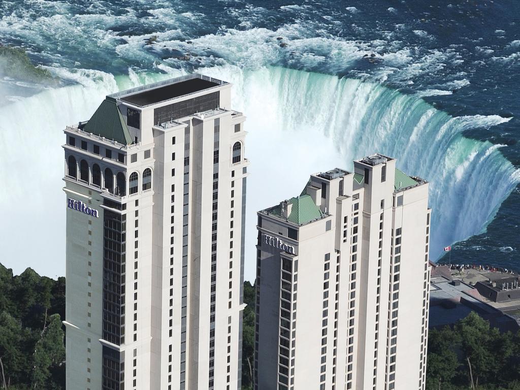 Hilton Niagara Falls/Fallsview Hotel & Suites, Niagara Falls 7